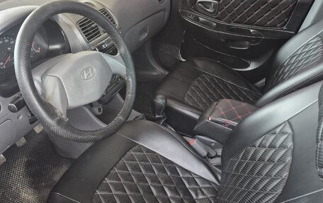 Hyundai Accent II, 2006 год, 300 000 рублей, 7 фотография