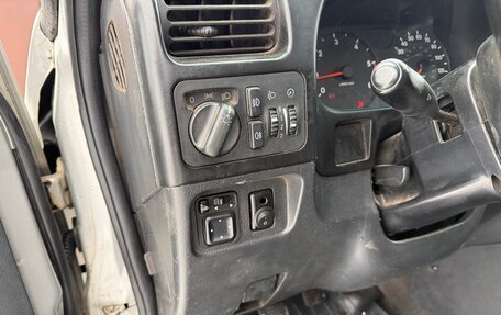 Opel Frontera B, 2003 год, 720 000 рублей, 12 фотография