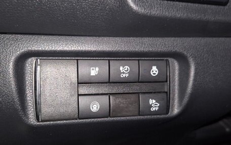 Nissan Leaf II, 2018 год, 2 249 000 рублей, 17 фотография