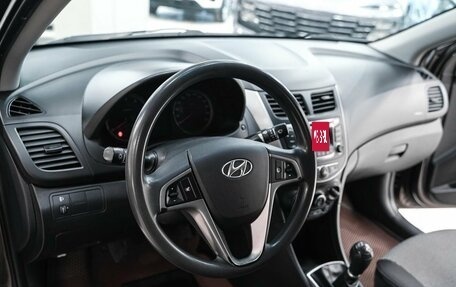 Hyundai Solaris II рестайлинг, 2014 год, 690 000 рублей, 8 фотография