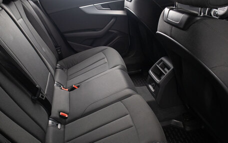 Audi A4, 2017 год, 2 549 000 рублей, 18 фотография