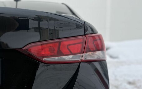 Hyundai Solaris II рестайлинг, 2018 год, 1 370 000 рублей, 8 фотография