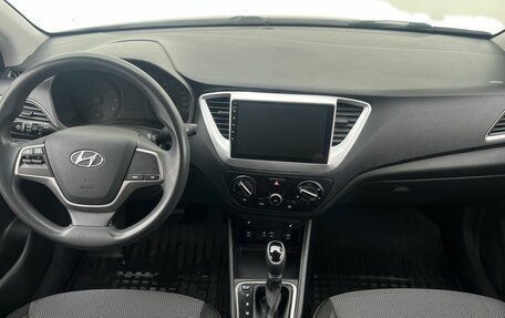 Hyundai Solaris II рестайлинг, 2018 год, 1 370 000 рублей, 14 фотография