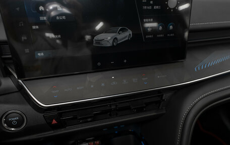 Toyota Camry, 2025 год, 4 315 000 рублей, 24 фотография