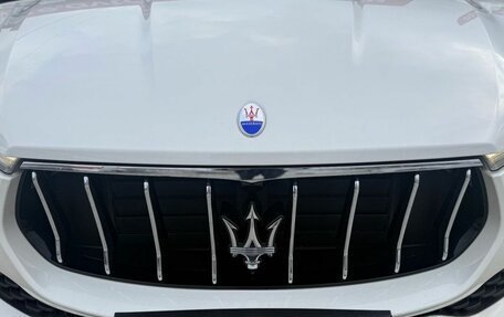 Maserati Levante I, 2017 год, 6 450 000 рублей, 24 фотография