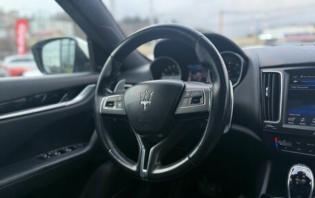 Maserati Levante I, 2017 год, 6 450 000 рублей, 21 фотография