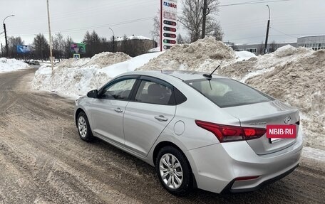 Hyundai Solaris II рестайлинг, 2017 год, 1 350 000 рублей, 5 фотография