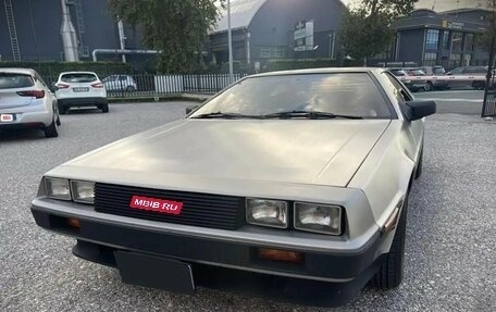 DeLorean DMC-12, 1982 год, 2 фотография