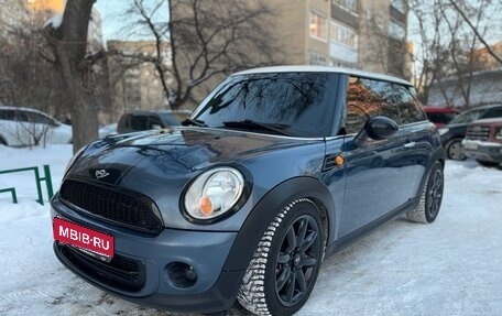 MINI Hatch, 2010 год, 1 170 000 рублей, 1 фотография