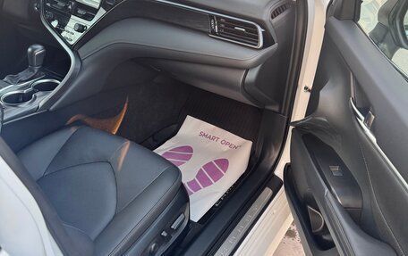 Toyota Camry, 2021 год, 4 050 000 рублей, 12 фотография