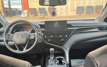 Toyota Camry, 2021 год, 4 050 000 рублей, 23 фотография