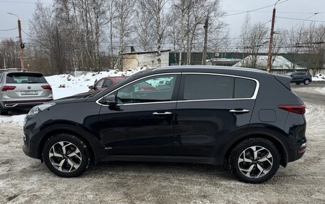 KIA Sportage IV рестайлинг, 2018 год, 1 900 000 рублей, 4 фотография
