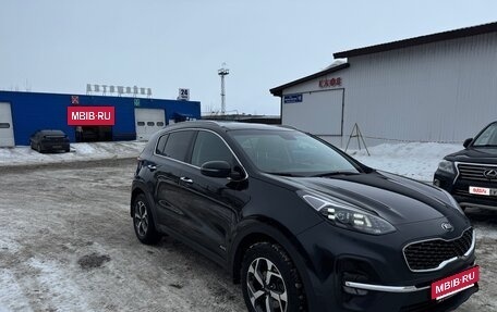 KIA Sportage IV рестайлинг, 2018 год, 1 900 000 рублей, 2 фотография