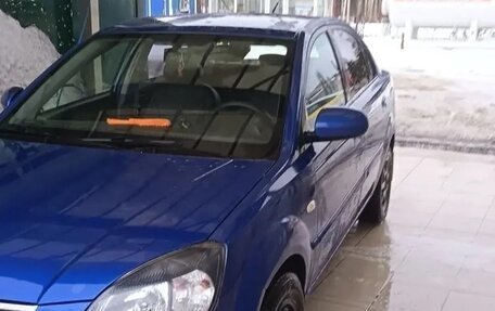KIA Rio II, 2010 год, 650 000 рублей, 2 фотография