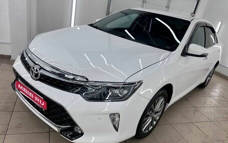 Toyota Camry, 2016 год, 2 290 000 рублей, 8 фотография