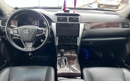Toyota Camry, 2016 год, 2 290 000 рублей, 26 фотография