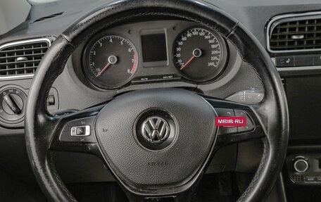 Volkswagen Polo VI (EU Market), 2017 год, 979 000 рублей, 14 фотография