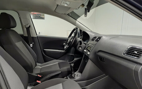 Volkswagen Polo VI (EU Market), 2011 год, 605 000 рублей, 11 фотография