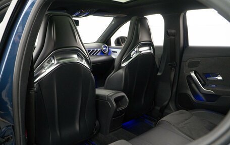 Mercedes-Benz A-Класс AMG, 2019 год, 3 597 077 рублей, 12 фотография