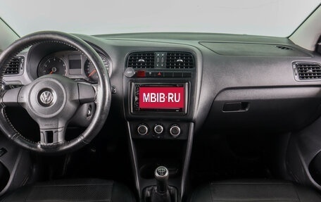 Volkswagen Polo VI (EU Market), 2012 год, 629 000 рублей, 14 фотография