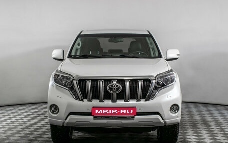 Toyota Land Cruiser Prado 150 рестайлинг 2, 2014 год, 3 730 000 рублей, 2 фотография