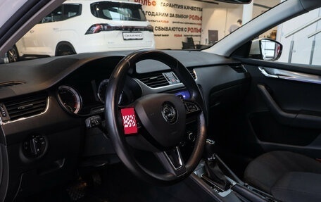 Skoda Octavia, 2017 год, 1 900 000 рублей, 16 фотография