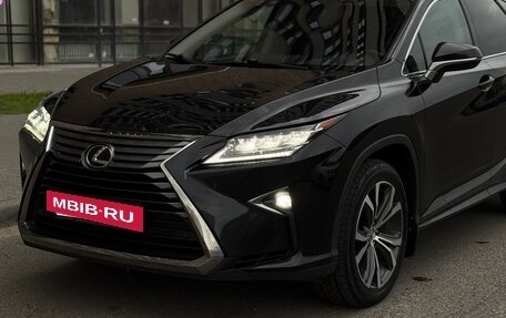 Lexus RX IV рестайлинг, 2018 год, 3 870 000 рублей, 2 фотография