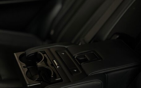 Lexus RX IV рестайлинг, 2018 год, 3 870 000 рублей, 13 фотография