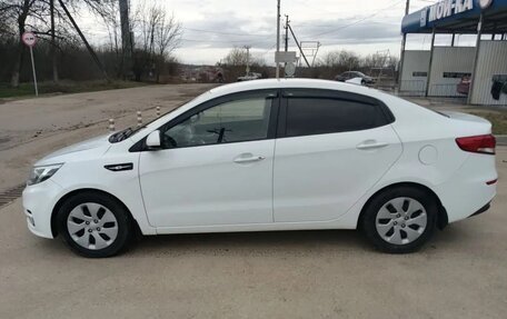 KIA Rio III рестайлинг, 2017 год, 1 050 000 рублей, 4 фотография