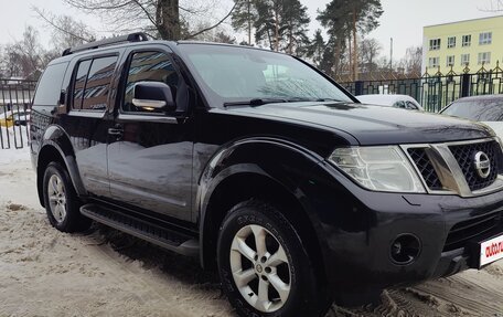 Nissan Pathfinder, 2012 год, 1 550 000 рублей, 3 фотография