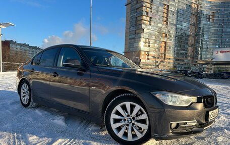 BMW 3 серия, 2013 год, 1 500 000 рублей, 11 фотография