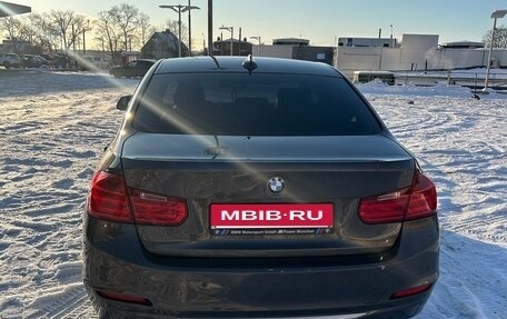 BMW 3 серия, 2013 год, 1 500 000 рублей, 14 фотография