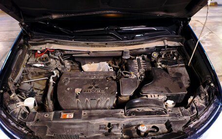 Mitsubishi Outlander III рестайлинг 3, 2018 год, 2 190 000 рублей, 10 фотография