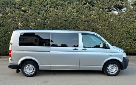 Volkswagen Transporter T5 рестайлинг, 2006 год, 1 500 000 рублей, 1 фотография