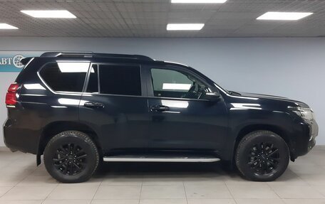 Toyota Land Cruiser Prado 150 рестайлинг 2, 2018 год, 4 990 000 рублей, 4 фотография