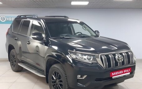Toyota Land Cruiser Prado 150 рестайлинг 2, 2018 год, 4 990 000 рублей, 3 фотография