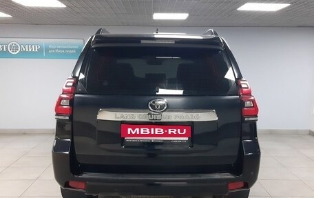 Toyota Land Cruiser Prado 150 рестайлинг 2, 2018 год, 4 990 000 рублей, 6 фотография