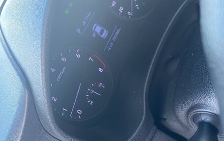 Hyundai Solaris II рестайлинг, 2017 год, 700 000 рублей, 5 фотография