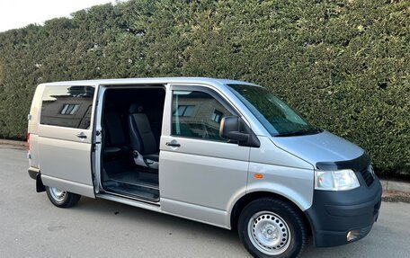 Volkswagen Transporter T5 рестайлинг, 2006 год, 1 500 000 рублей, 17 фотография