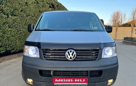 Volkswagen Transporter T5 рестайлинг, 2006 год, 1 500 000 рублей, 16 фотография