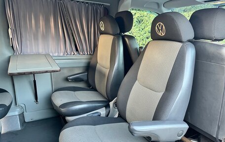 Volkswagen Transporter T5 рестайлинг, 2006 год, 1 500 000 рублей, 37 фотография