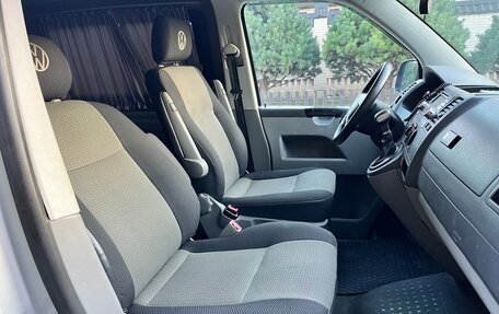 Volkswagen Transporter T5 рестайлинг, 2006 год, 1 500 000 рублей, 30 фотография