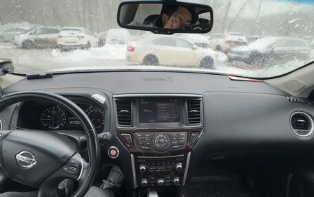 Nissan Pathfinder, 2015 год, 2 000 000 рублей, 15 фотография