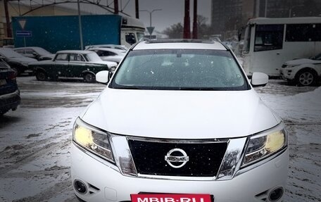 Nissan Pathfinder, 2015 год, 2 000 000 рублей, 13 фотография
