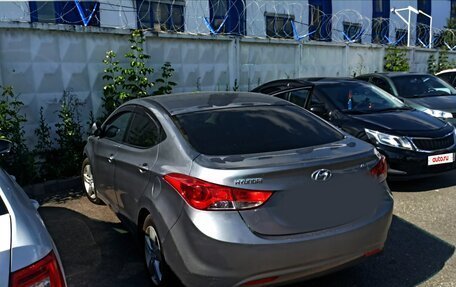 Hyundai Elantra V, 2012 год, 920 000 рублей, 4 фотография