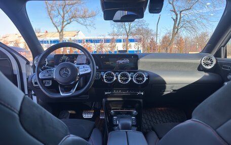 Mercedes-Benz A-Класс AMG, 2021 год, 4 950 000 рублей, 7 фотография