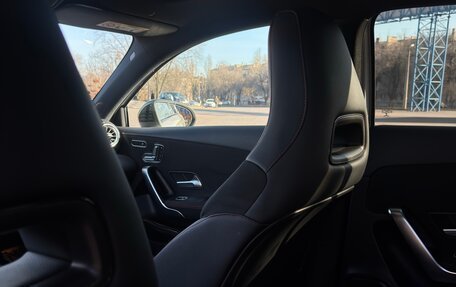 Mercedes-Benz A-Класс AMG, 2021 год, 4 950 000 рублей, 9 фотография