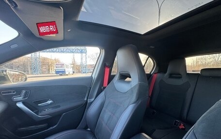 Mercedes-Benz A-Класс AMG, 2021 год, 4 950 000 рублей, 11 фотография