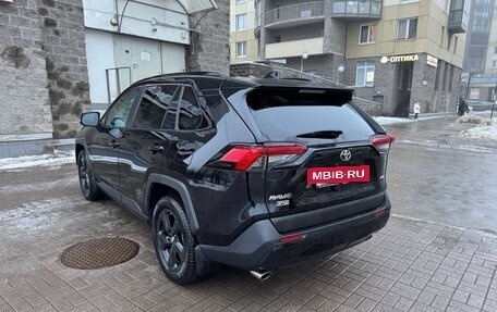 Toyota RAV4, 2022 год, 4 350 000 рублей, 7 фотография