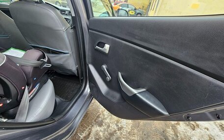 KIA Rio III рестайлинг, 2014 год, 750 000 рублей, 8 фотография